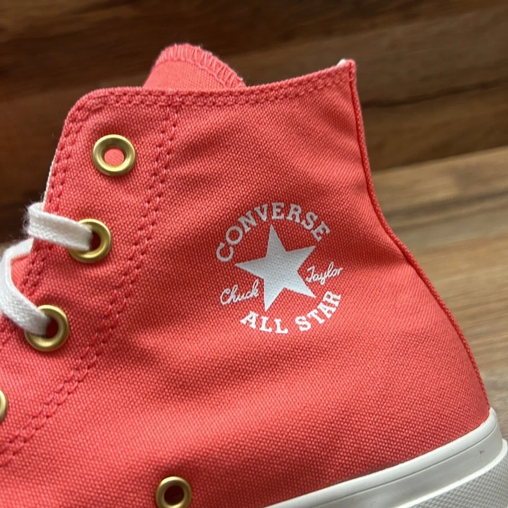 CONVERSE CTAS LIFT HI BRAND NEW